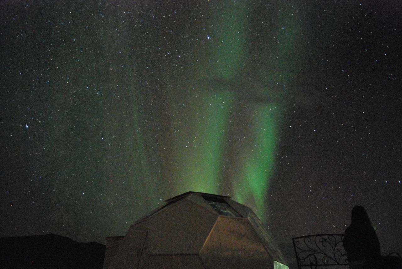 Sky sighting Iglúhús - Stay'in Árbakki Arskogssandur Exterior foto